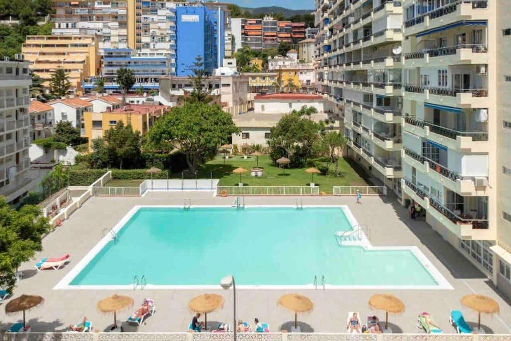 Magnifico Apartamento En La Carihuela, Torremolino Torremolinos Dış mekan fotoğraf