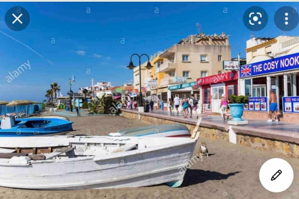 Magnifico Apartamento En La Carihuela, Torremolino Torremolinos Dış mekan fotoğraf