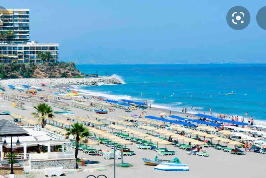 Magnifico Apartamento En La Carihuela, Torremolino Torremolinos Dış mekan fotoğraf