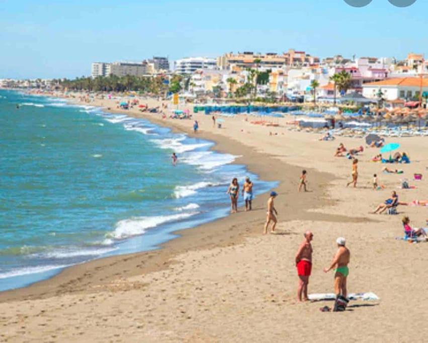 Magnifico Apartamento En La Carihuela, Torremolino Torremolinos Dış mekan fotoğraf